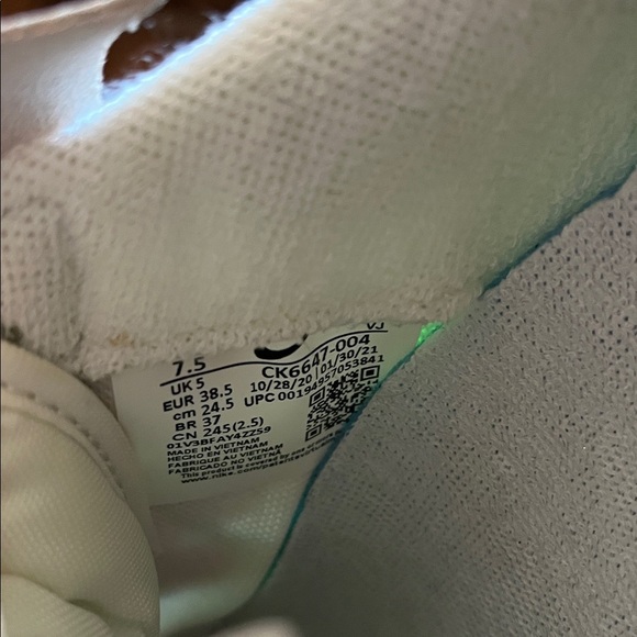 Nike Waffle Racer 2x Women's White and Orange Sneakers 7.5 - Picture 5 of 8